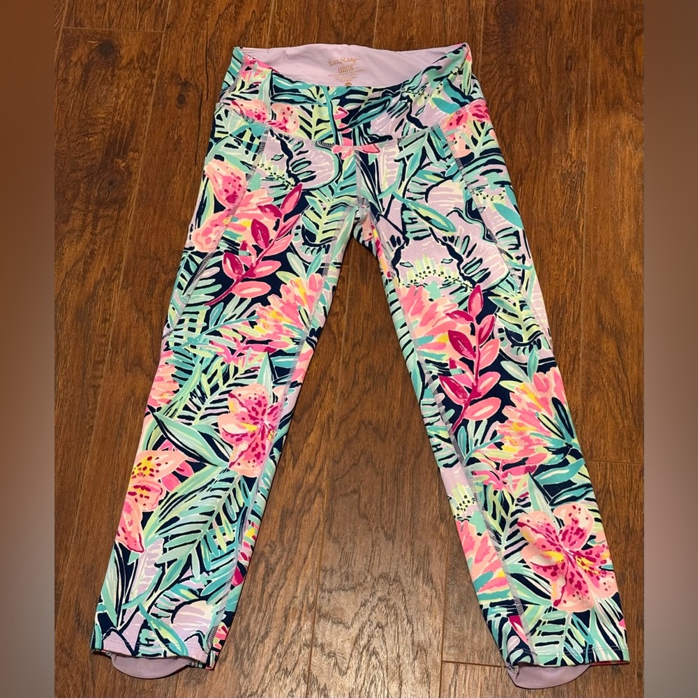 Lilly Pulitzer Floral Leggings X-Small ( Stylish and Comfortable)